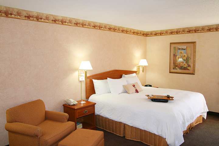 Hampton Inn Columbus/Dublin Room photo